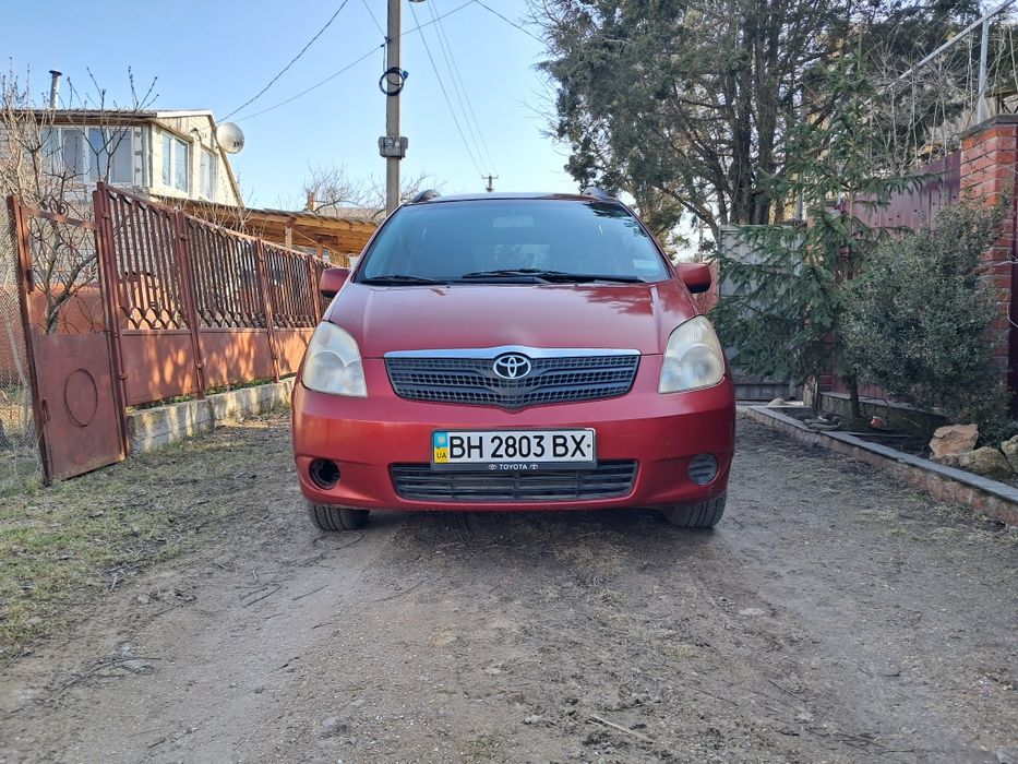 Тойота корола версо