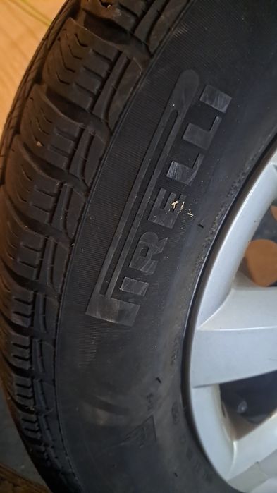 Opony zimowe 195/65 R15