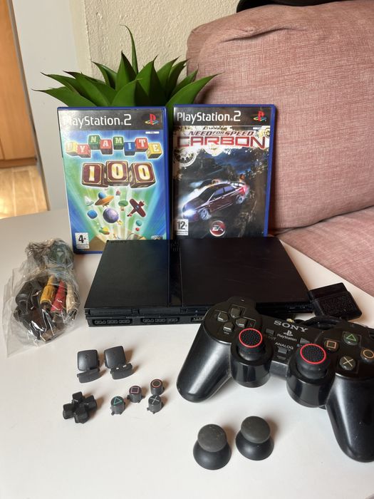 PlayStation 2 + Comando e 2 Jogos