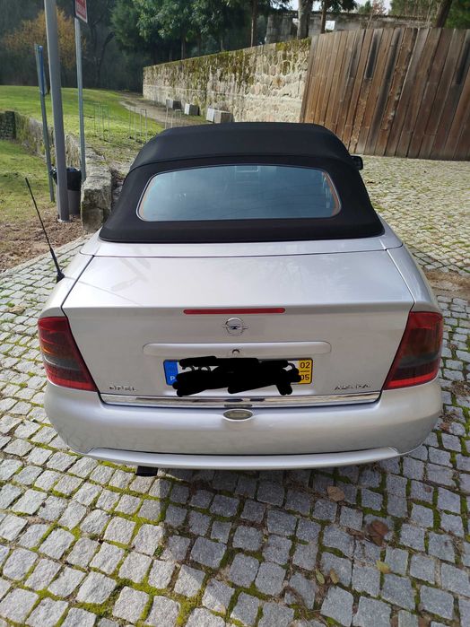Opel Astra cabrio Bertone excelente