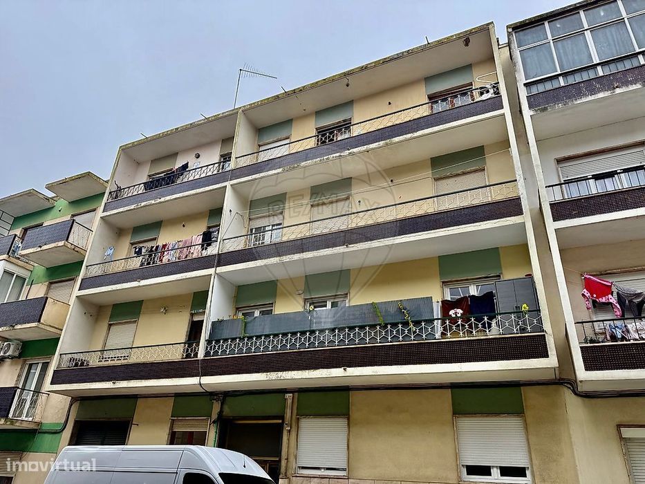Apartamento T2 para venda — Seixal, Arrentela E Aldeia De Paio Pires, Setúbal