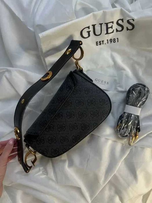 Жіноча трендова сумка guess saddle bag
