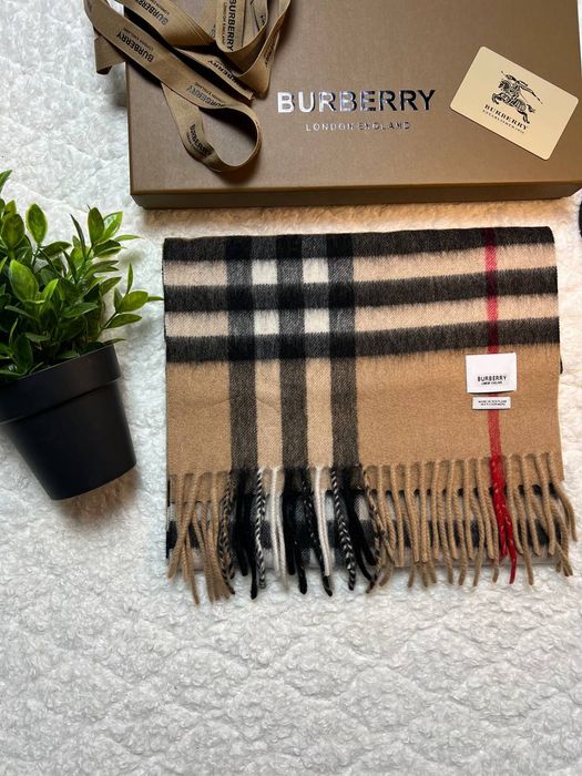 Szalik Burberry 100% Kaszmir