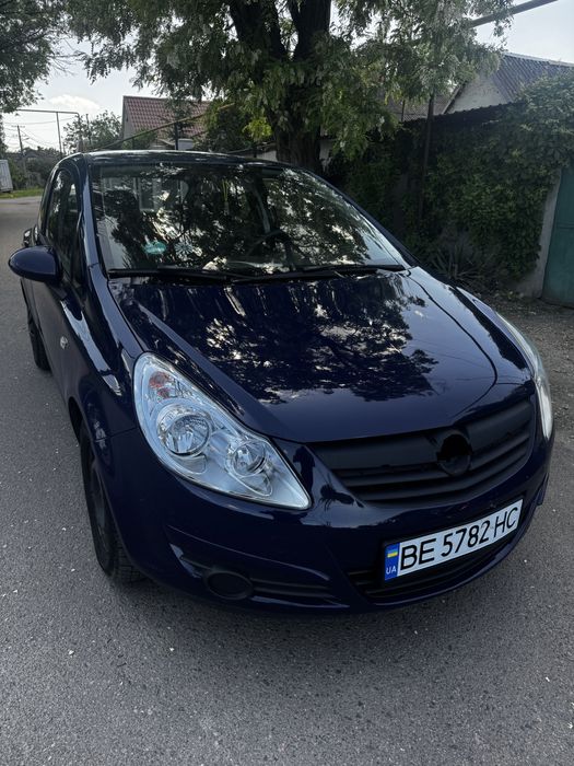 Продам Opel Corsa 2009 год 1л Бензин Механика-5ст