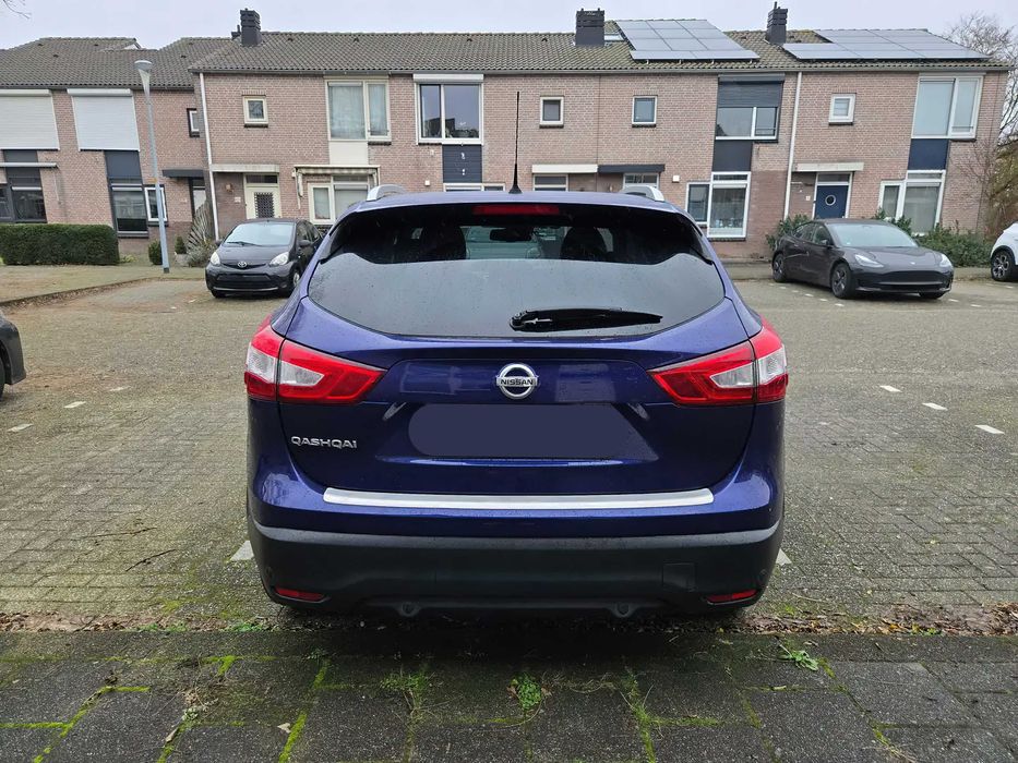 Nissan Qashqai      2014
