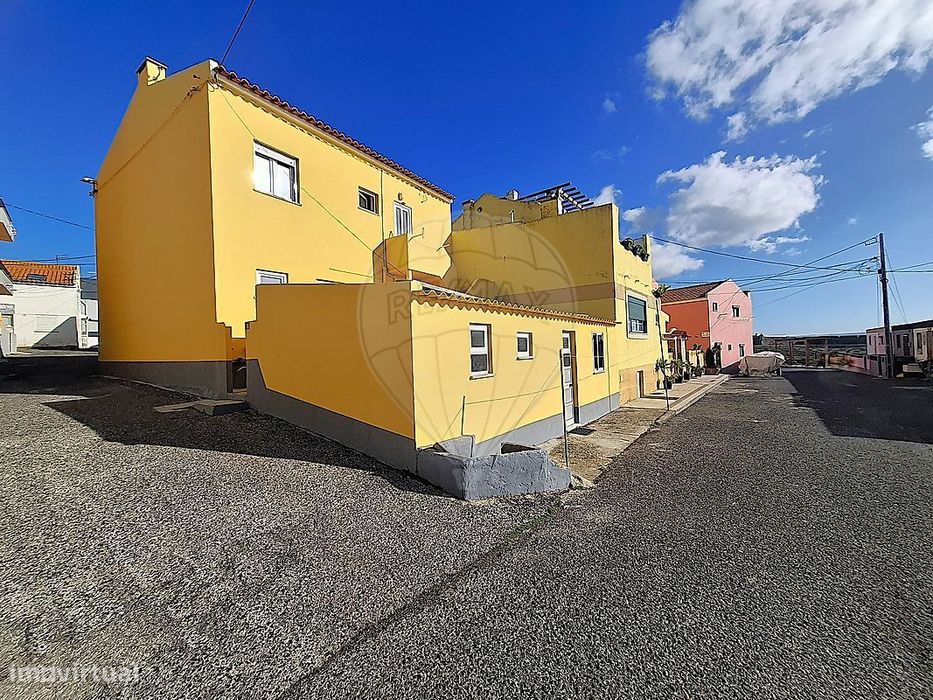 Moradia T4 para venda