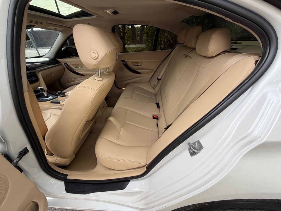 BMW 3 Series 2013 VIN WBA3C1C59DF439327 фото оголошення 12 з 24