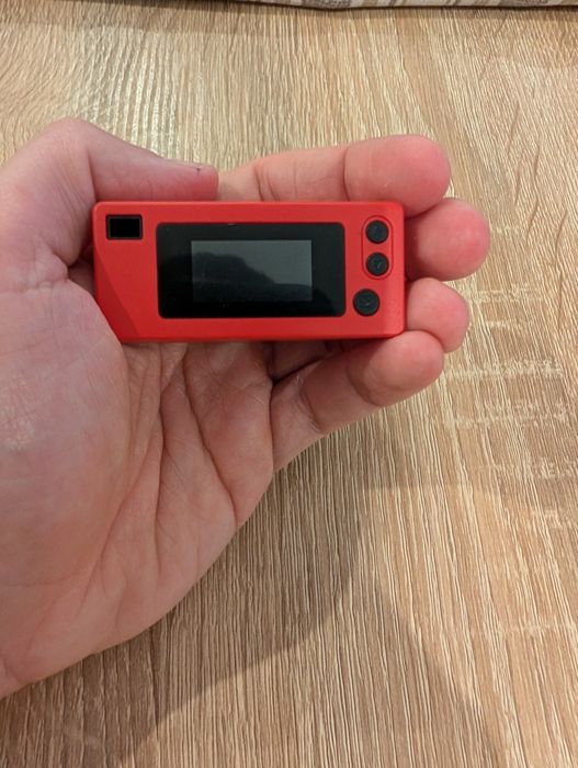 ThumbThumb  Camera G6 com cartão de memória 64gbs, estilo RETRO.