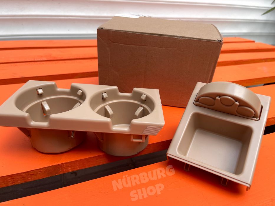 Подстаканник с монетницей для БМВ Е46 BMW E46 бежевый черный