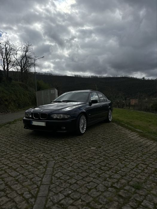 BMW serie 5  e39 525