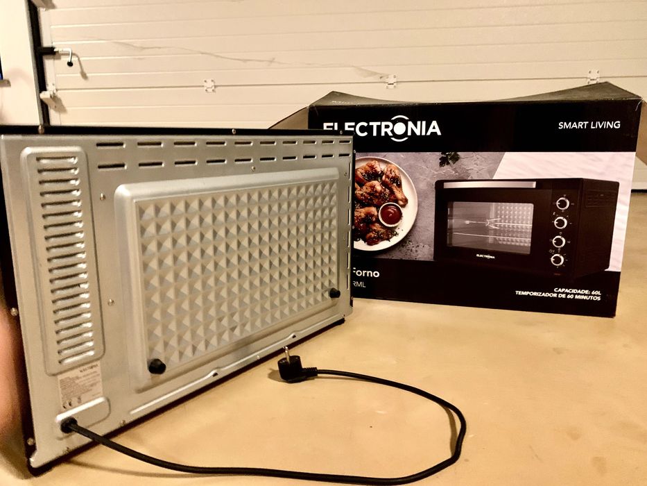 Forno Eléctrico Electronia 60L, como Novo