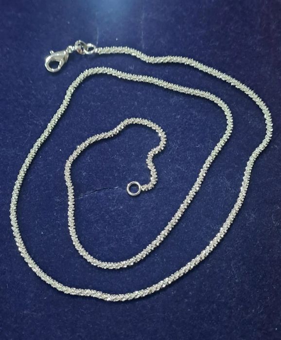Pulseiras e colares em prata 925