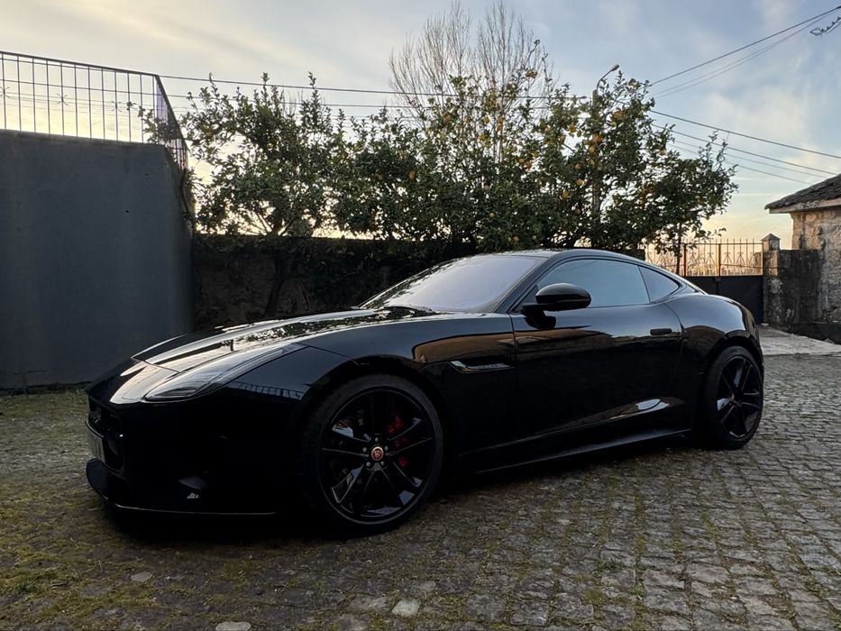 Jaguar F-type p300 2018