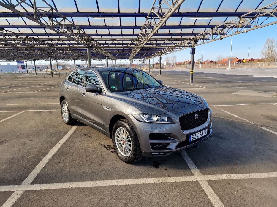 Jaguar F-Pace