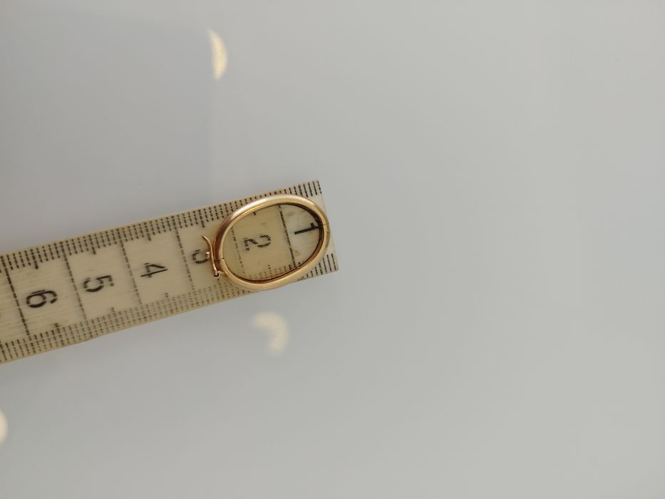 Fecho de colar em ouro de 19,2kt