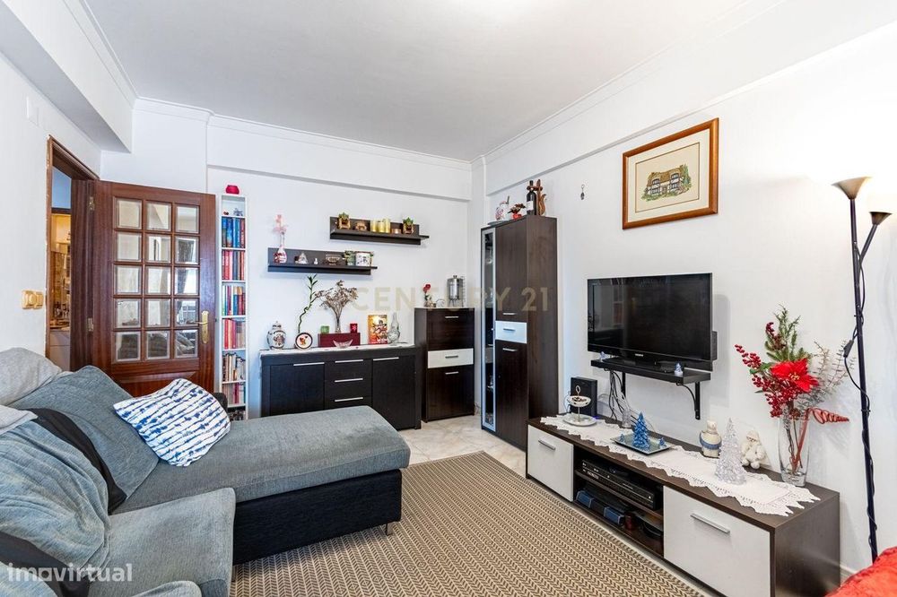 Apartamento T2 na Arroja