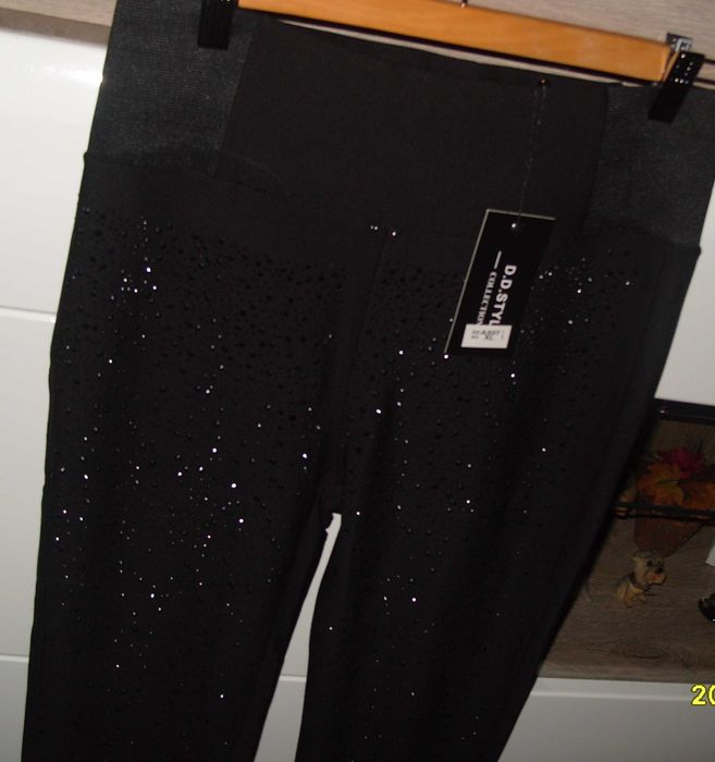 NOWE spodnie -legginsy z błyszczącymi  Kryształkami r. L/XL