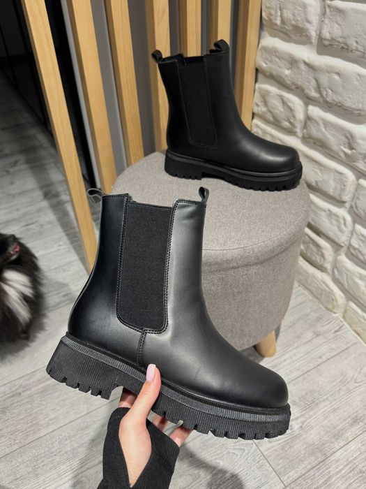 РОЗПРОДАЖ! 1199 грн! БАЗОВІ ЧОРНІ ЧЕЛСІ, черевики з ХУТРОМ 36-41 р