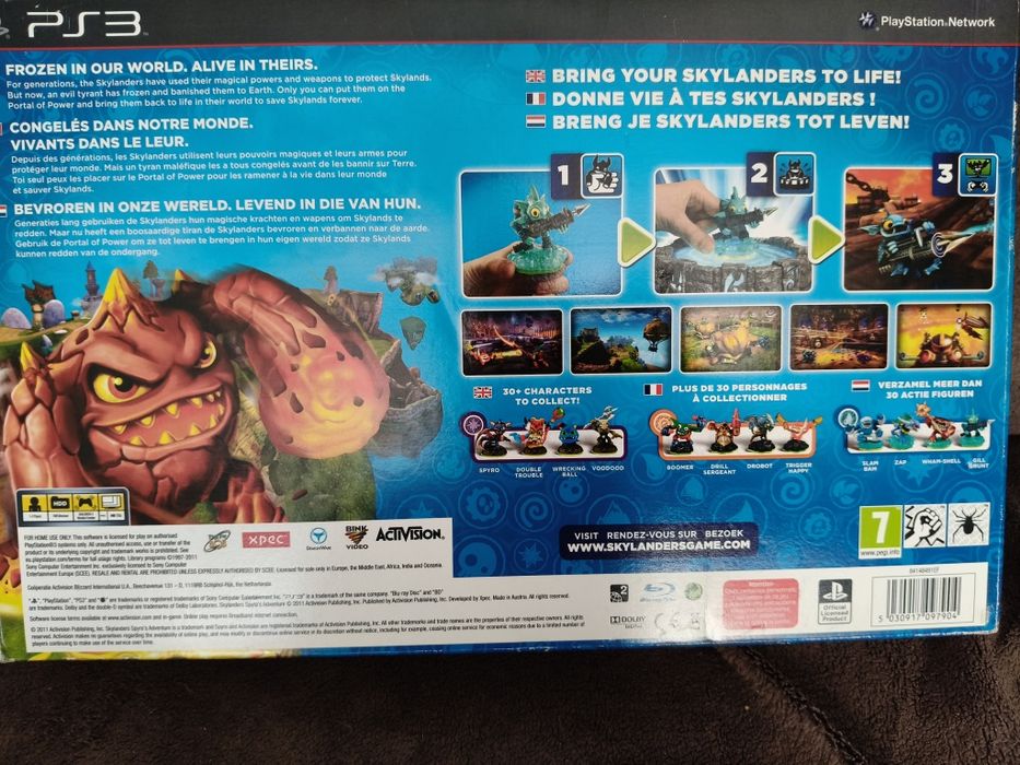 Zestaw gier na PS3 z figurkami