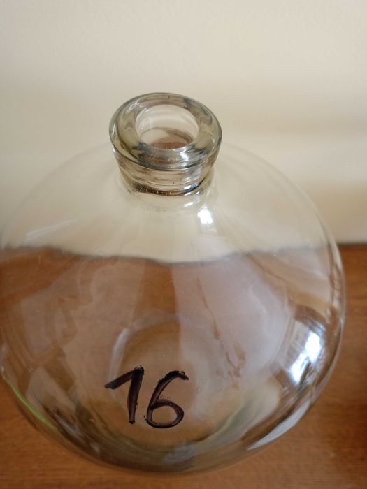 Butla/gąsior na wino 16 litrów
