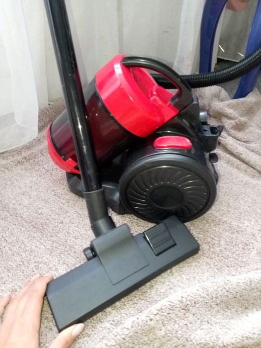 Новый пылесос рабочий