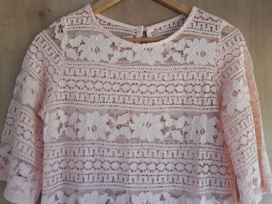 Sukienka tunika koronkowa włoska ażurowa różowa