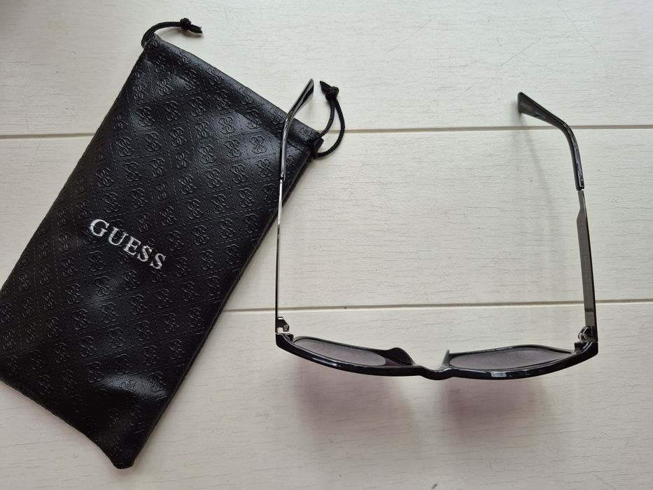 Okulary Przeciwsłoneczne Męskie Guess GF5063 05B