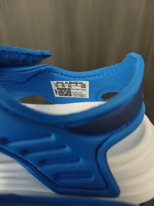 Дитячі босоніжки для хлопчика adidas Altaswim GV7803 34 Сині