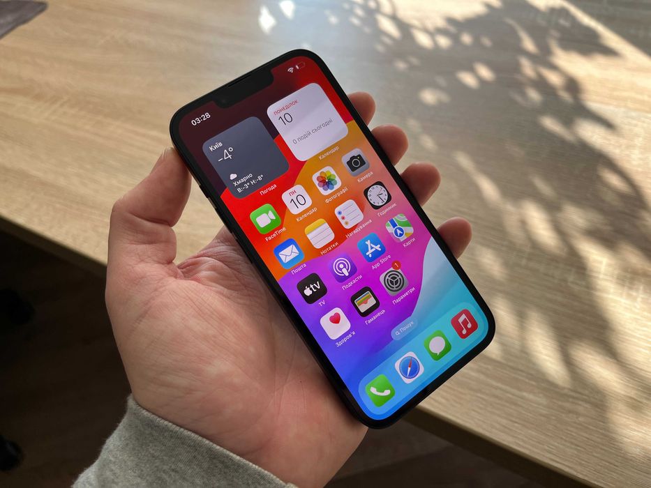 Стан нового - Apple iPhone 14 128gb - 100% батарея (оригінальна)
