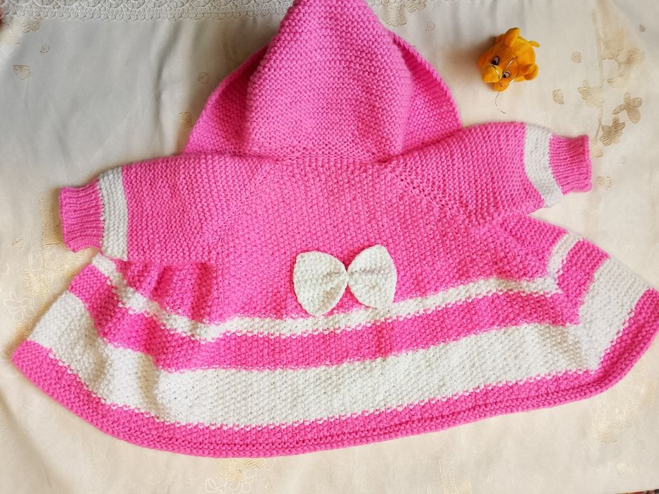 Елегантний в'язаний кардиганчик для дівчинки