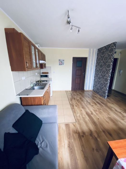 Wynajme 45m2 ul Wiejska 90 2 pokoje