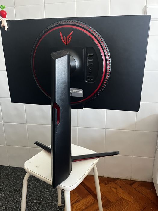 Monitor gaming lg ultragear 24gn650