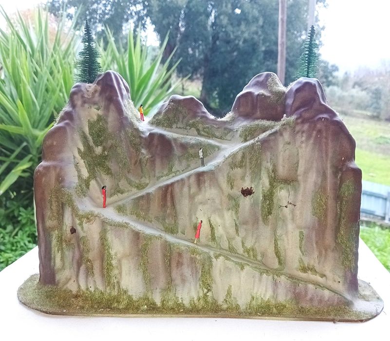 TÚNEL para comboios, NOVO