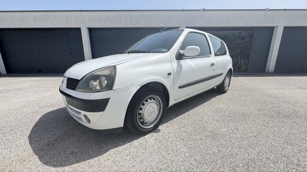 Renault Clio 1.9D 08/2000