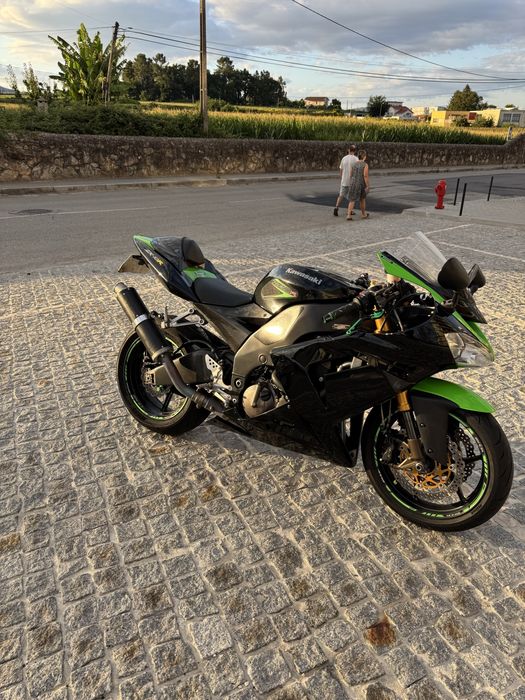 Kawazaki ninja zx10r