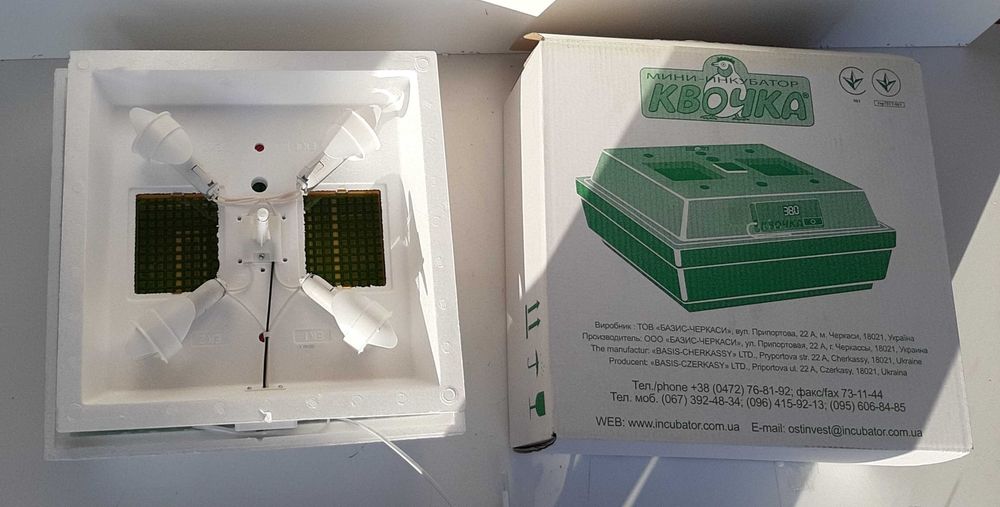 Інкубаторы Квочка МІ-30-1С и МІ-30-1Е ручний/механічний переворот