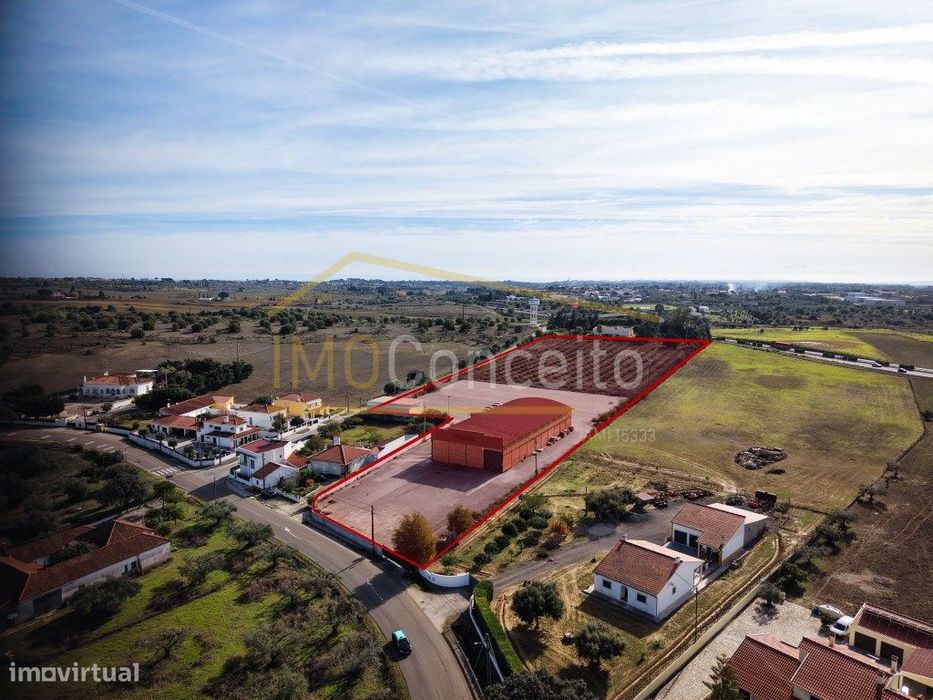 Armazém 1000m2 - TORRES NOVAS (Zibreira)