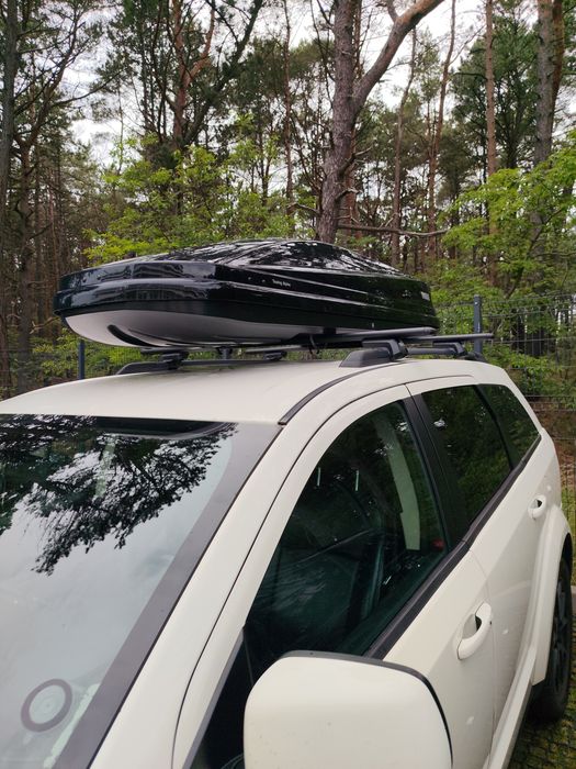Thule Touring Alpine 700 Black Glossy. Box. Bagażnik dachowy, samochodowy.