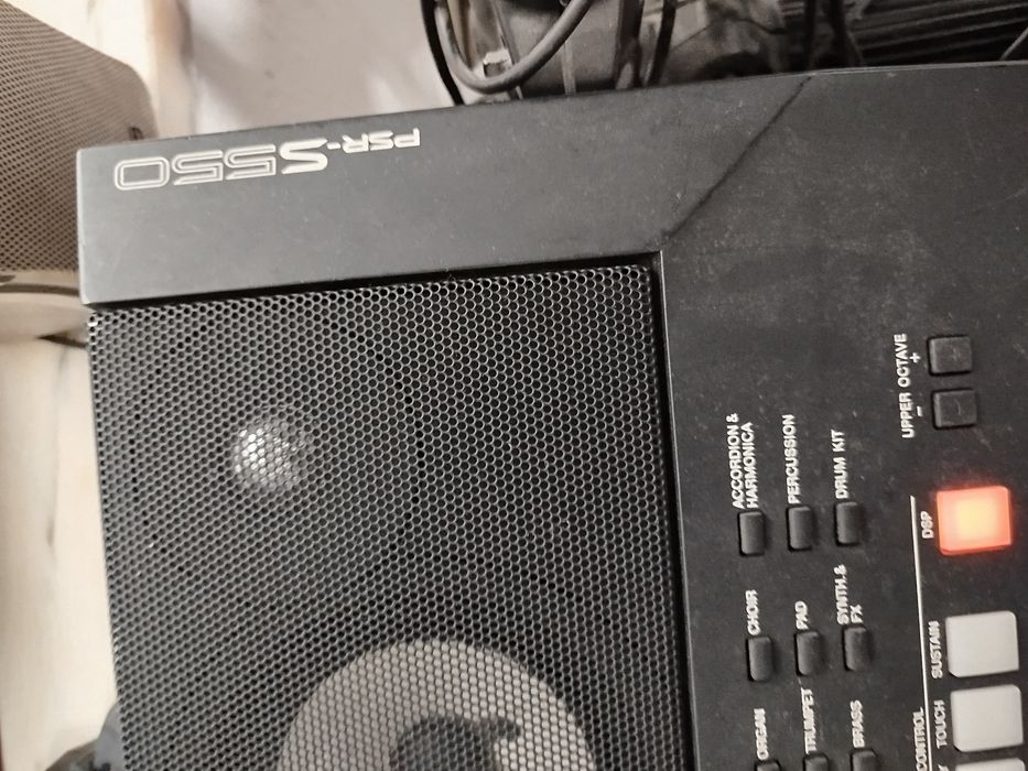 Piano Yamaha PSR  S550