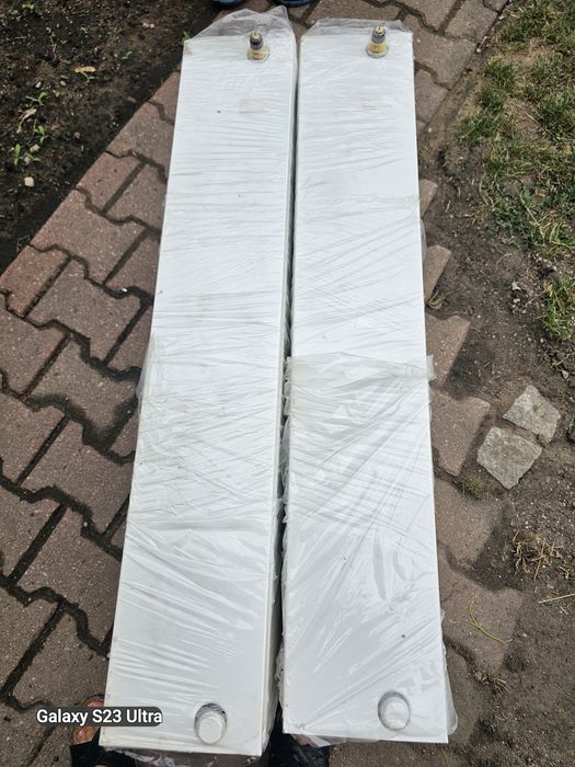 2 kaloryfery poziome  nowe wys. 40 / 90.