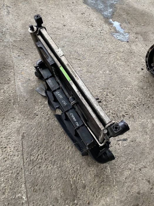 Касета радіаторів с203 с220 сді с200 w203 інтеркулєр