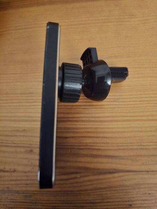 Ładowarka Mag Safe samochód iPhone