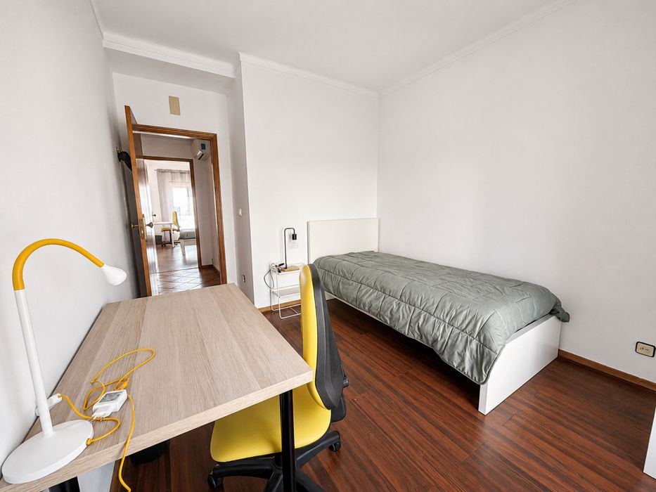 Quartos para arrendamento em Coimbra (ESTES; ISCAC; EAC