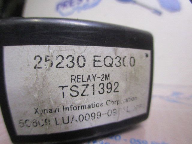Botão / interruptor electromecânico / relé NISSAN X-Trail (T30)