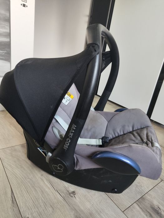 Fotelik nosidełko samochodowe maxi cosi