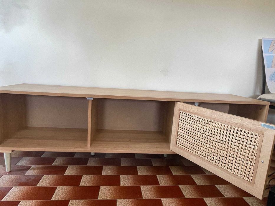 Móvel de TV / Aparador com Portas em Palhinha (Estilo Nórdico)