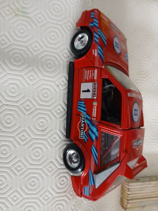 Lancia delta s4 escala 1.24