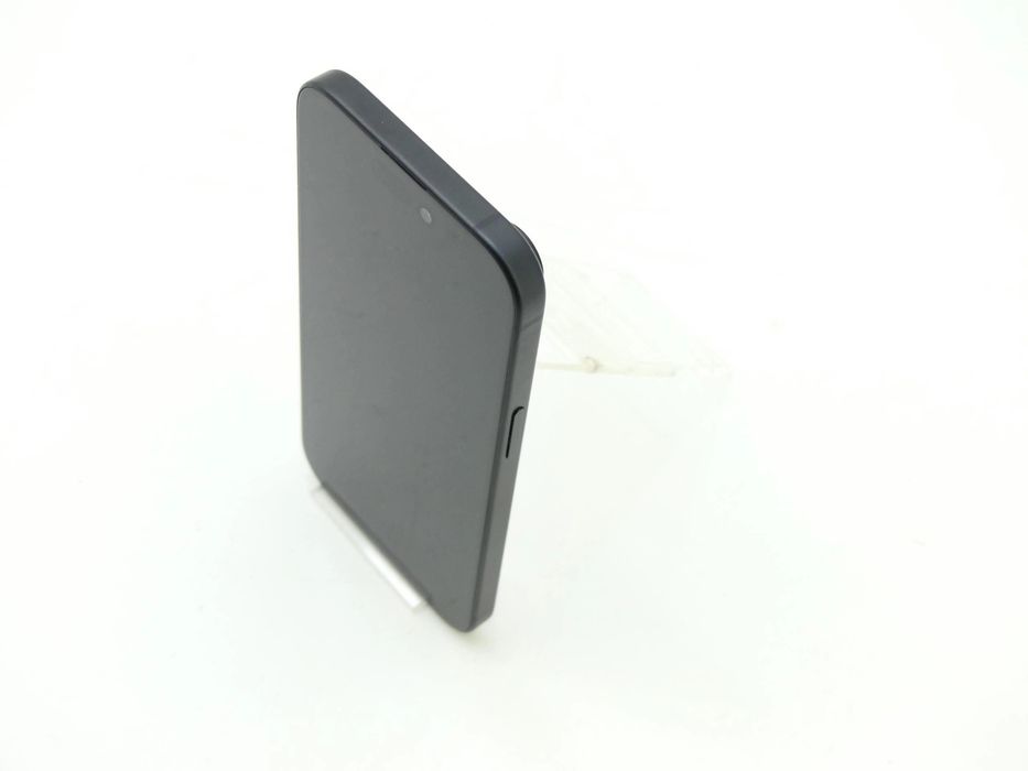 OUTLET Apple iPhone 15 128GB FV23 SIM Bateria 8 cykli