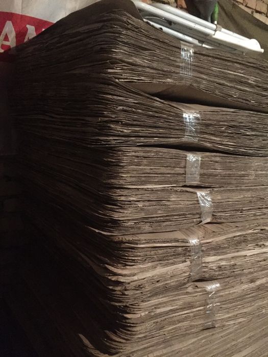 Гофрокартон Картон для пакування, упаковки Б/У (листовий) 120см/80см