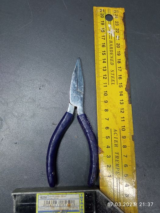 Пласкогубці часів СССР довгоносик